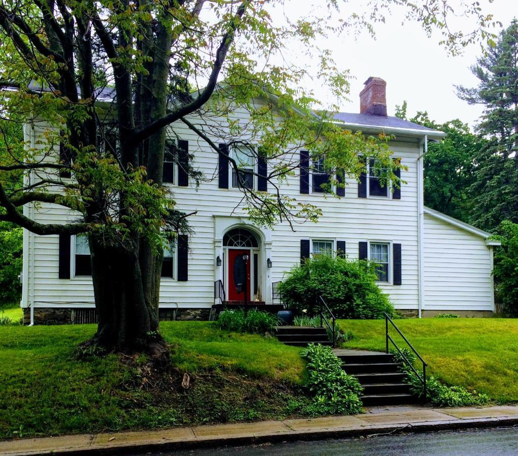 Gardner Farm Inn Troy Eksteriør bilde